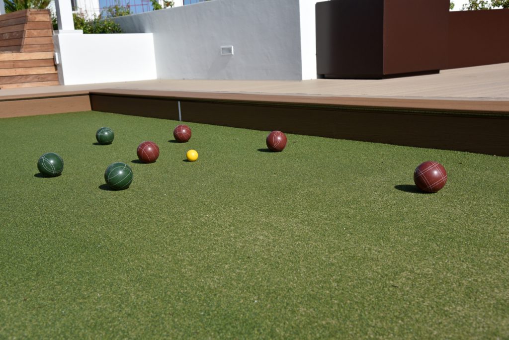 Installing Artificial Grass on Concrete | Install-It Direct