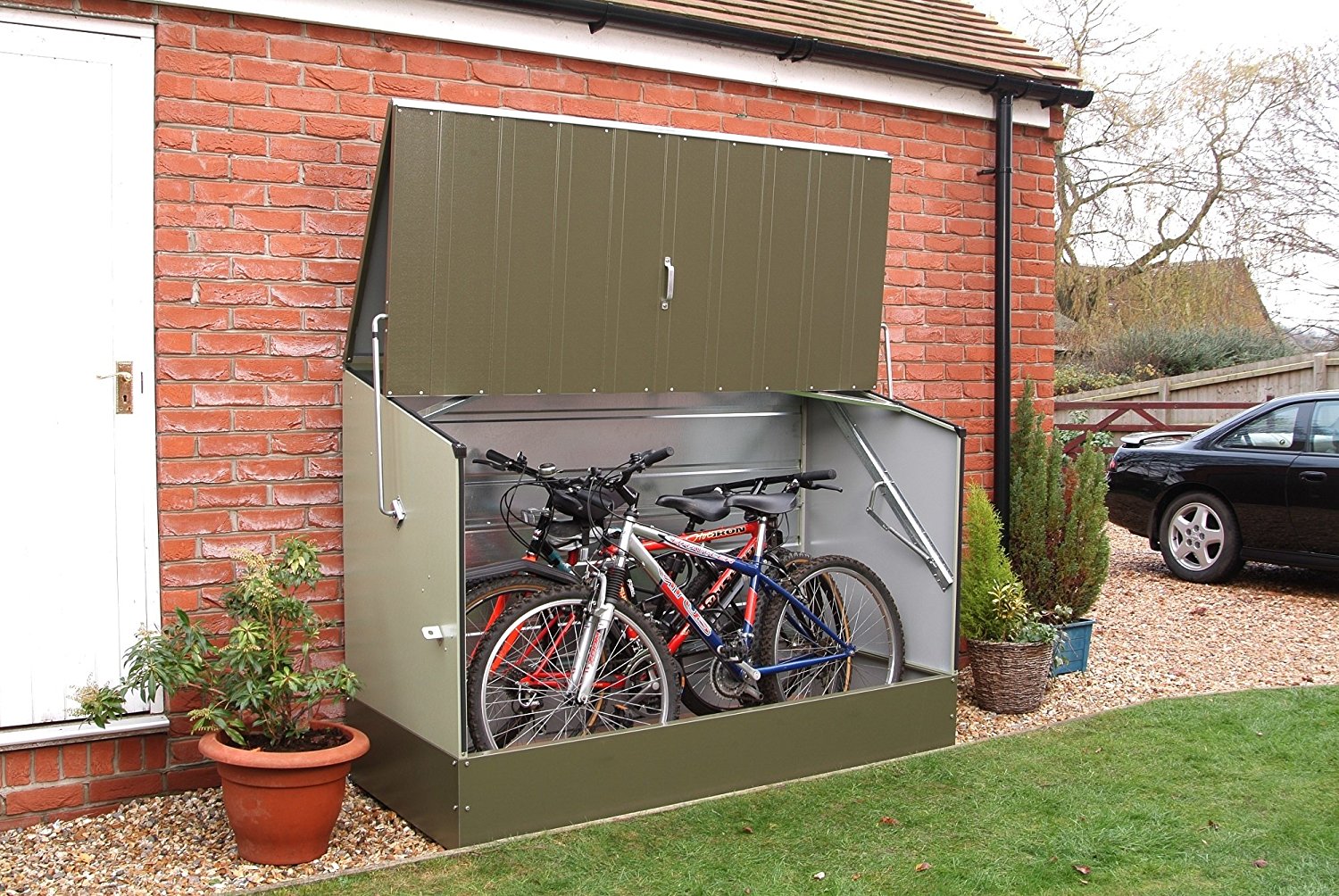 10 Bike Storage Ideas For Your Home (Guide) | Install-It-Direct