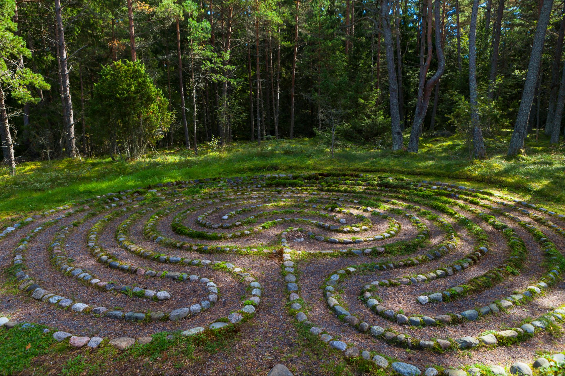 Backyard Meditation Space Ideas - INSTALL-IT-DIRECT